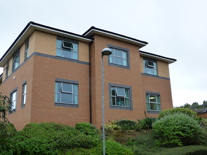 External at 5 The Croft offices to let Bromsgrove