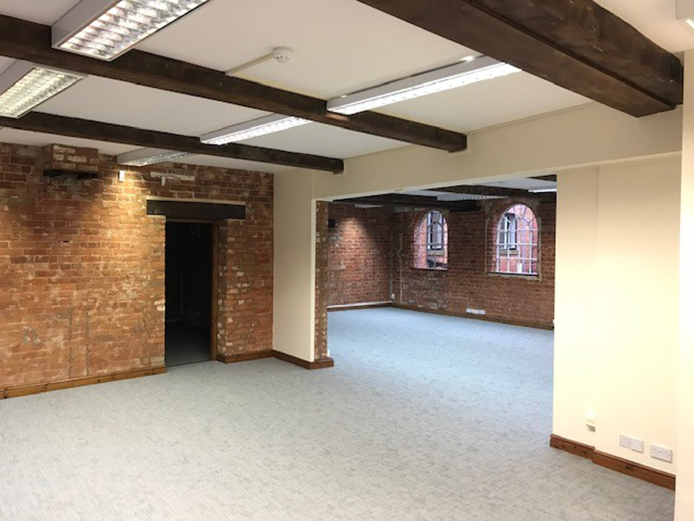 Offices, office space to let in Redditch Empire Court