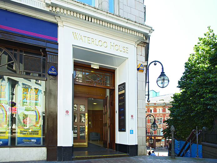 Entrance to Waterloo House offices to rent Birmingham city centre