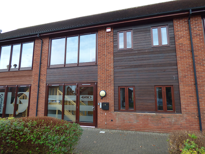 Exterior Worcestershire offices for rent, Redditch offices to let