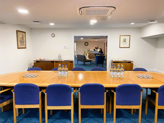 Fully equipped meeting rooms for hire at Queen Street serviced offices Bath