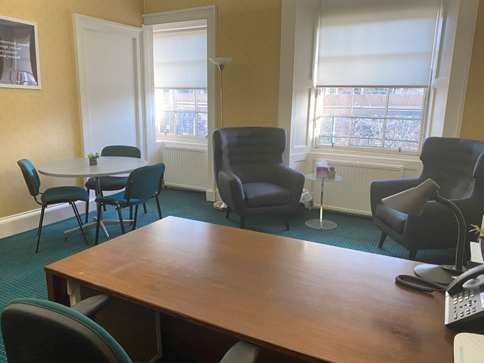 Edinburgh serviced offices delivering high-specification workspace with period features and on-site business amenities