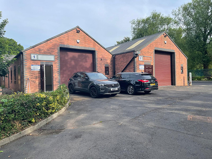 1 & 2 Lakeside Business Park