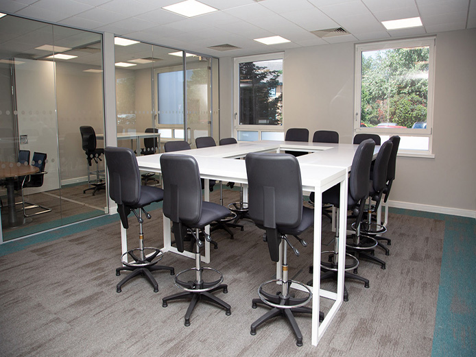 Fully refurbished and fitted out meeting room, offices to let M42