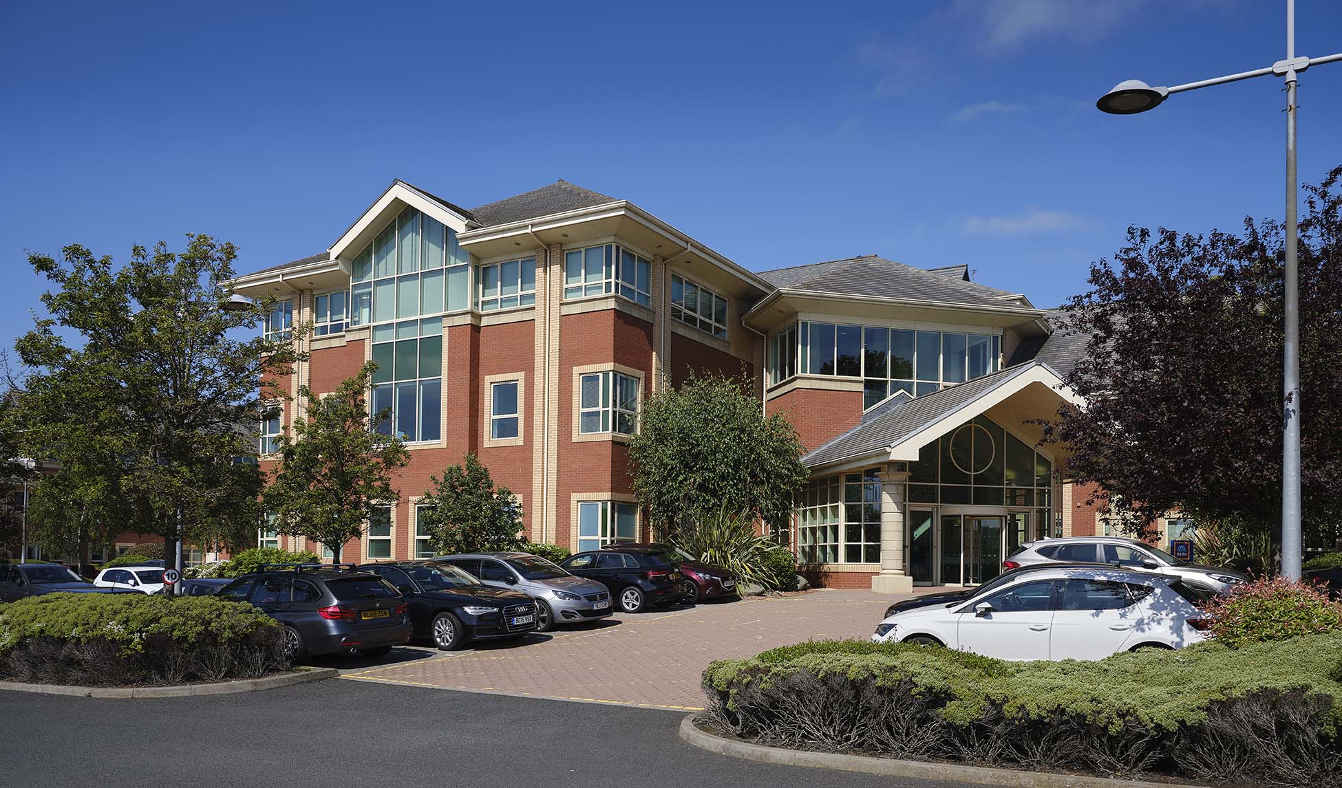Centurion Court, new head offices in Tamworth for construction company, M&J Evans