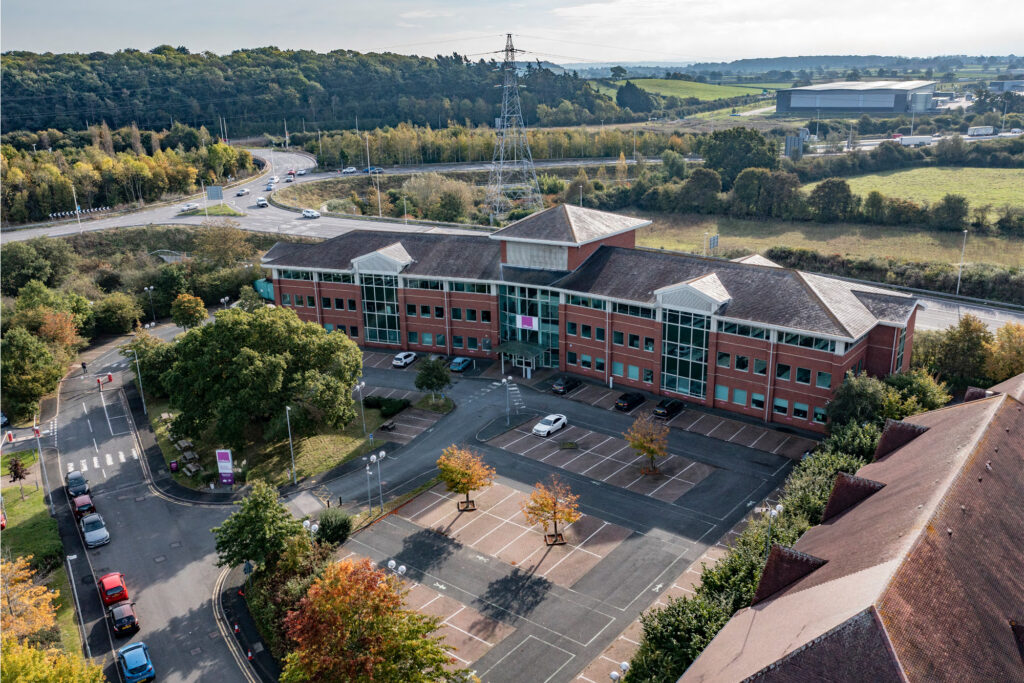 Oak House, Worcester